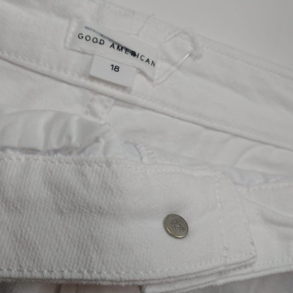 NWOT Good American 90s Icon Bermuda Shorts White raw hem denim US18 high waist - Picture 13 of 16